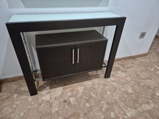 Mueble de entrada con espejo y armario