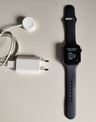 Apple Watch Series 5 Space Gray