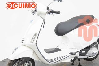 VESPA PRIMAVERA 125