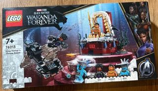 LEGO 76213 – King Namor's Throne Room