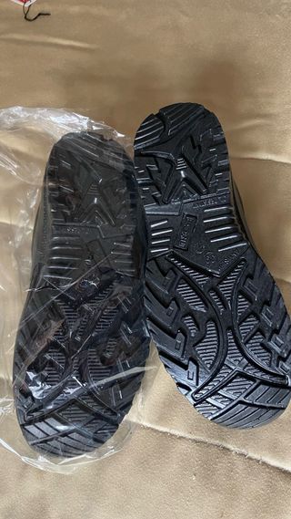 Zapatos de trabajo negros talla 39
