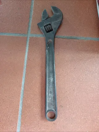 Chiave a rullino regolabile in acciaio