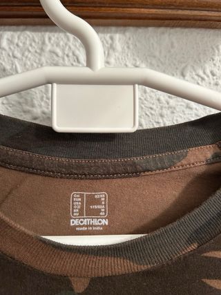 *Camiseta militar marrón y verde talla M Solognac