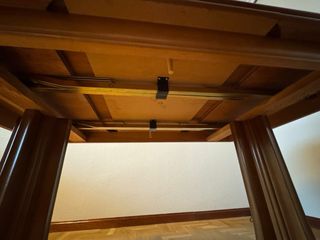 Mesa de comedor de madera