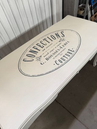 Escritorio blanco estilo francés