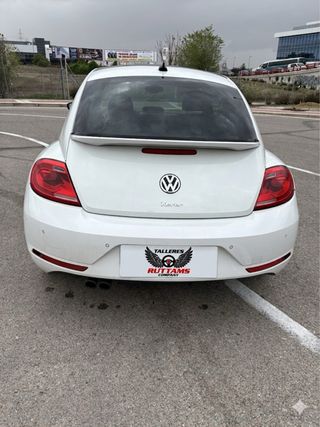 Volkswagen Beetle 2013