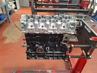 Motor Citroen Peugeot 2.5D DJ5 T9A