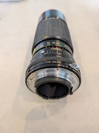 Sigma Zoom K 100-200mm f/4.5 lente para Nikon