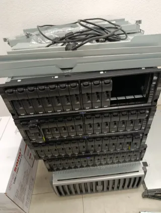 Cabina Data Center 52TB (52x1TB)