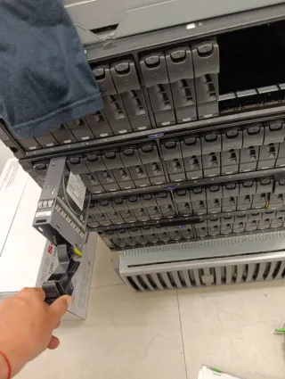 Cabina Data Center 52TB (52x1TB)