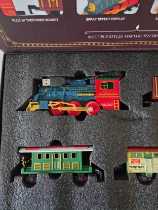 Trenino elettrico vintage con accessori