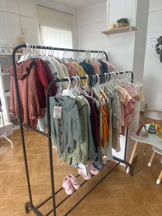 TRASPASO TIENDA DE MODA INFANTIL