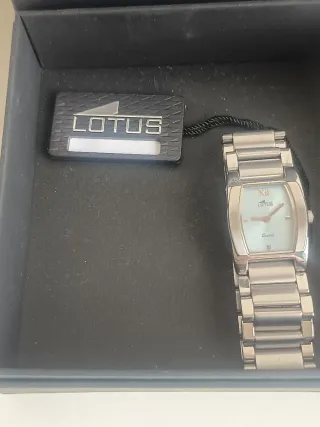 Reloj Lotus Style Plata Mujer