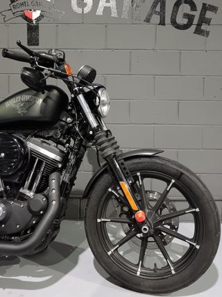 Harley Davidson Iron 883