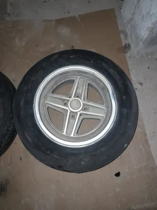 2 Llantas Targa 13"