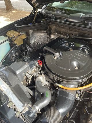 coche mercedes 300E W124 historico