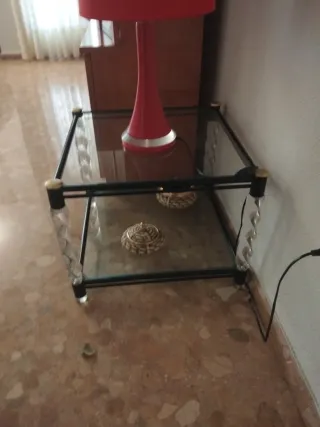 Mesa de centro cristal y metal