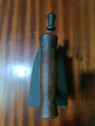 Plancha de carbón antigua