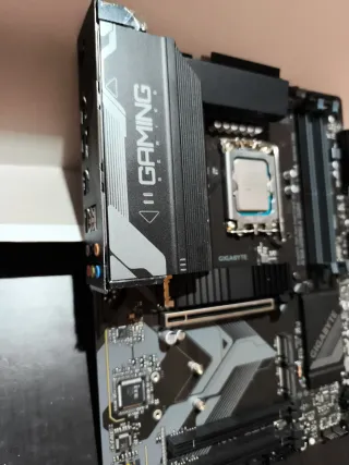Placa Base Gigabyte Z790 GAMING X DDR4