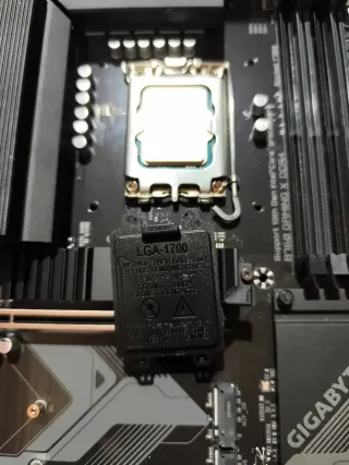 Placa Base Gigabyte Z790 GAMING X DDR4