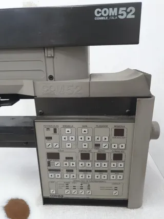 Máquina de doblar Comelz Italia COM52