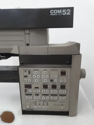 Máquina de doblar Comelz Italia COM52