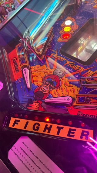 Máquina Pinball Street Fighter II Gottlieb