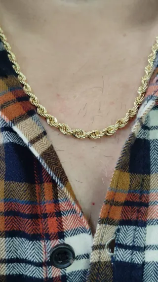 CORDÓN SALOMONICO, 18 KILATES.