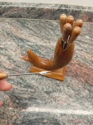 Servicio de pinchos madera y metal