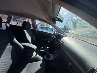 644114491 Toyota Avensis 2009