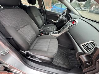 644114491 Opel Astra 2011 190.000KM