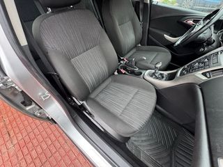 644114491 Opel Astra 2011 190.000KM