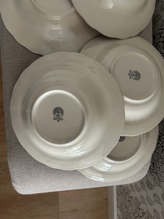 Juego 6 Platos Hondos Cartuja Rojo