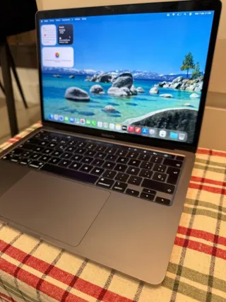 MacBook Pro M1 SEMINUEVO