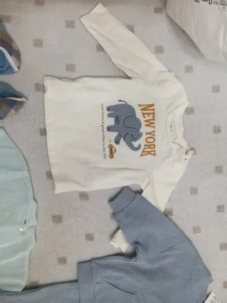 Ropa bebe, conjuntos, leotardos y pantalones.