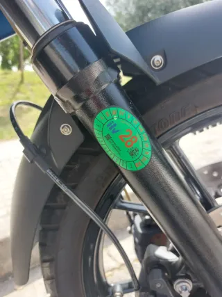 BMW F GS 700 Adventure Azul