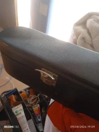 Estuche rígido para guitarra