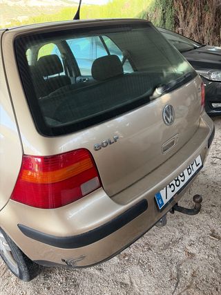 Volkswagen Golf 2001