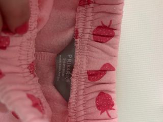 Chándal bebé fresitas rosa