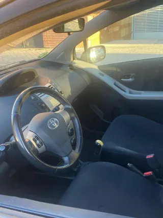 Toyota Yaris 2008