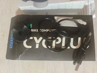 Cubremanetas Shimano + Ciclocomputador Cycplus M1