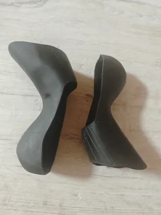 Cubremanetas Shimano + Ciclocomputador Cycplus M1