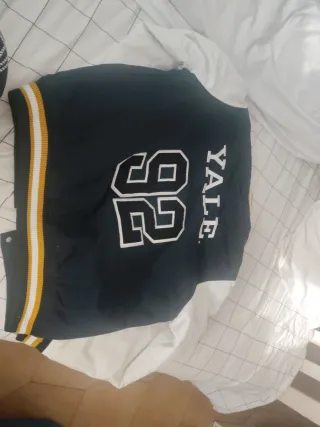 Chaqueta Yale Pull&Bear Tricolor Talla S
