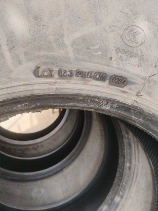 Jgo Neumáticos Camión 315/80R22.5