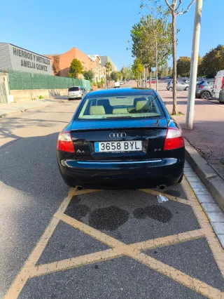 Audi A4 2.4 V6