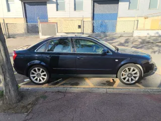 Audi A4 2.4 V6