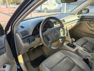 Audi A4 2.4 V6