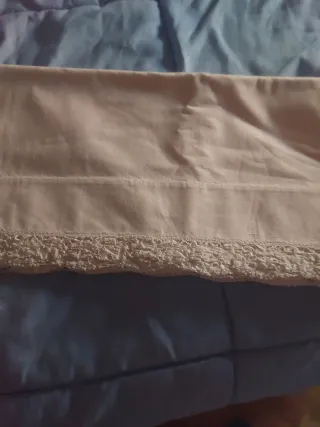 4Fundas de Almohada Bordadas Blancas