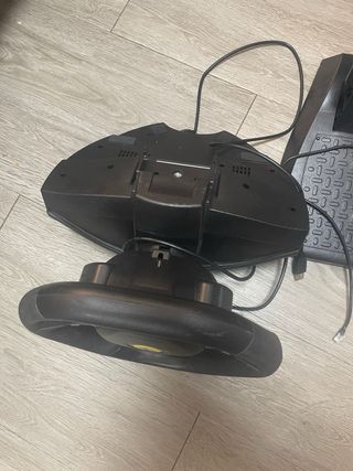 Volante Ferrari para PS4/PS5