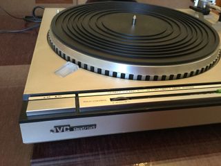 Tocadiscos JVC QL-A5R Plata pilotado por quarzo